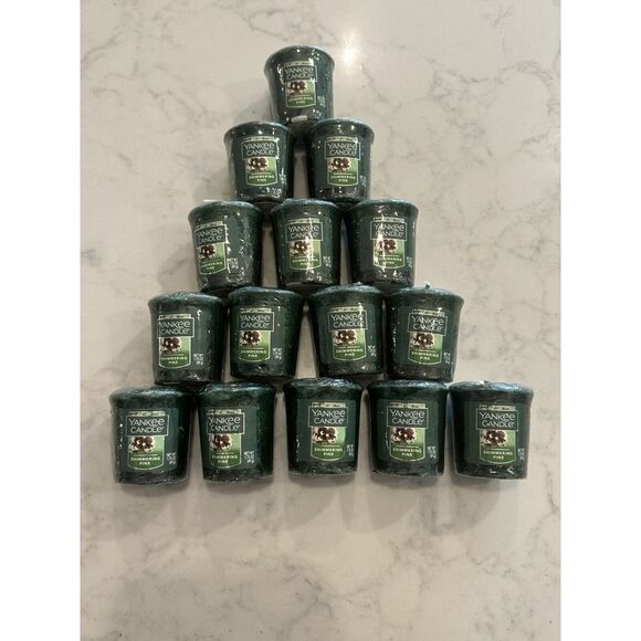 *RETIRED*  NEW Yankee Candle Shimmering Pine Votives - LOT OF 15 - Picture 1 of 3